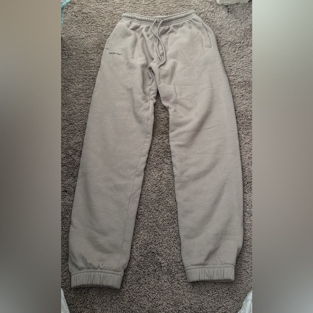 White fox sweats size small